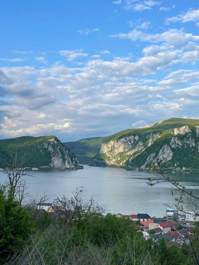 Casa De Vacanță Maga Dubova Exterior foto