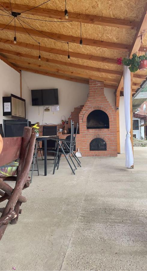 Casa De Vacanță Maga Dubova Exterior foto